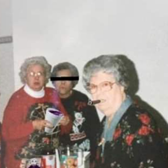 Meet your Posher, Vance - Picture 1 of 1